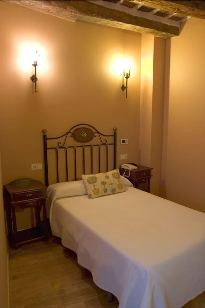 El Rincon Otel Cuéllar Dış mekan fotoğraf